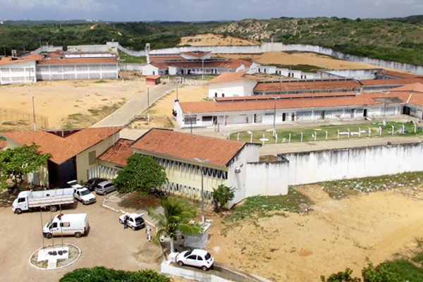 A maior fuga do ano aconteceu em 31 de julho, na Penitenciária Estadual Rogério Coutinho Madruga, unidade que integra o Complexo Penal de Alcaçuz.