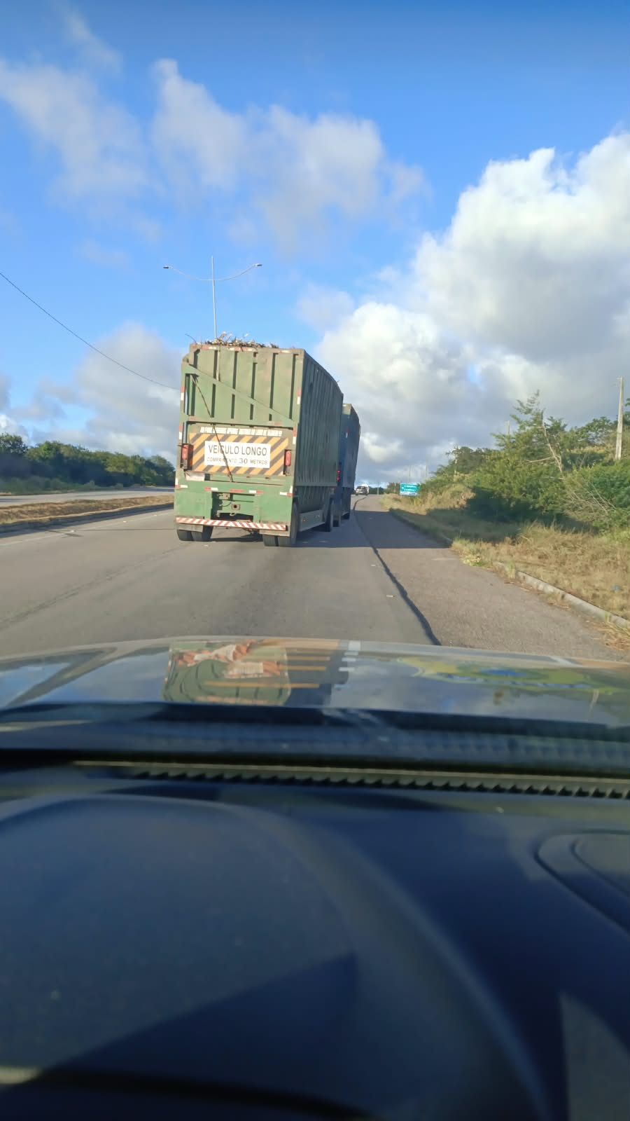Carreta com 35 toneladas em excesso é retida na Grande Natal pela PRF