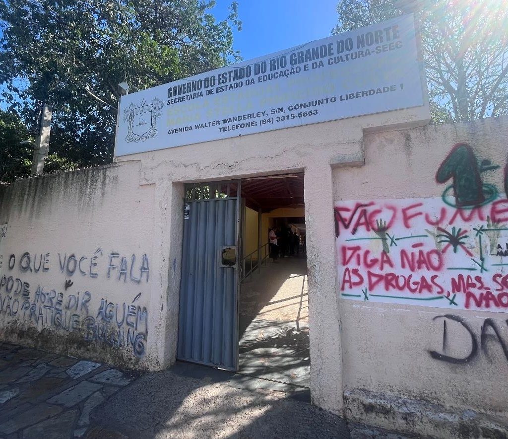 Após queda de caixa d’água, MP dá prazo de 10 dias para retomada das aulas em escola no oeste do RN 
