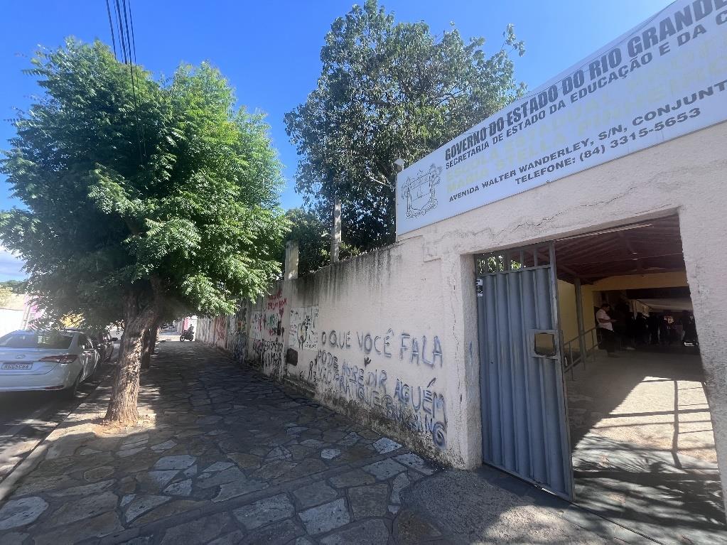 Após queda de caixa d’água, MP dá prazo de 10 dias para retomada das aulas em escola no oeste do RN 