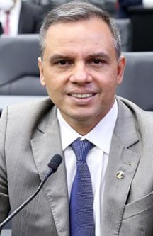 Aldo Clemente (PSDB) é eleito novo presidente da Câmara do vereadores de Natal