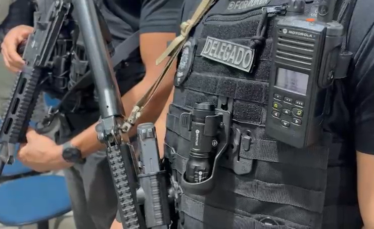 ROUBO DE OURO: Polícia cumpre cinco mandados e apreende drogas e munições no interior do RN -PCRN