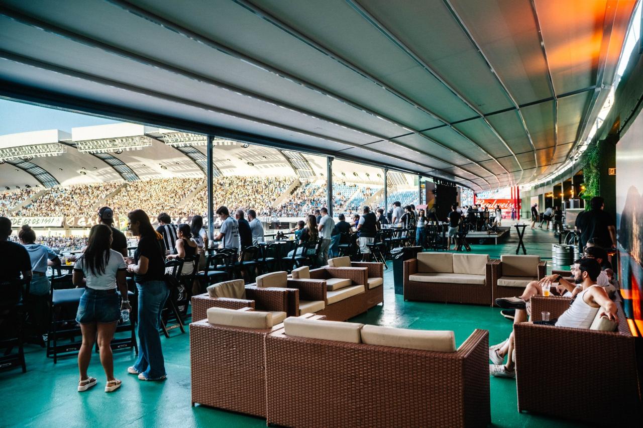 Arena abre novo setor com cadeiras e bebidas inclusas para show de Frei Gilson - ARENA DAS DUNAS
