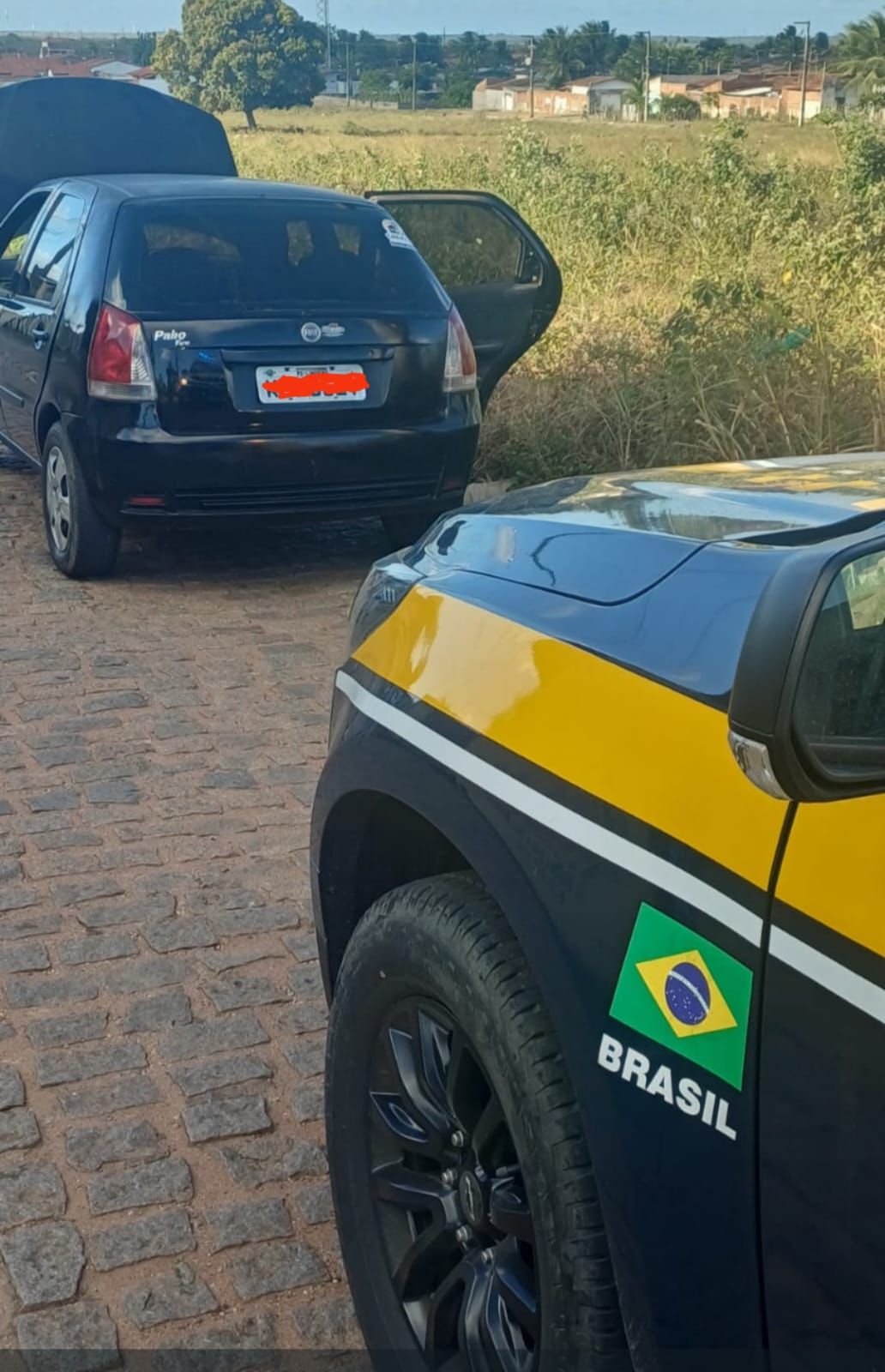 Operação nas BRs: PRF prende quatro pessoas, recupera carro roubado e flagra motorista bêbado tentando fugir no RN