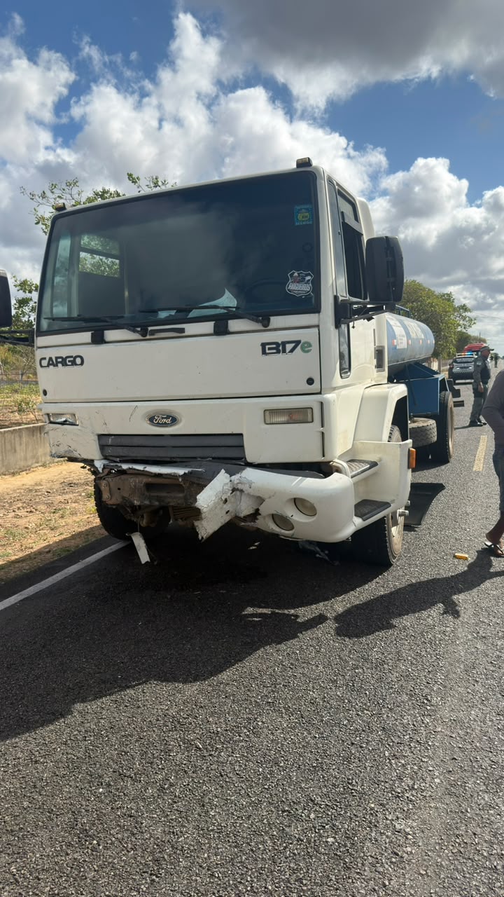 Choque fatal: acidente grave no RN deixa pessoa morta e outras presas às ferragens em rodovia estadual- PMRN